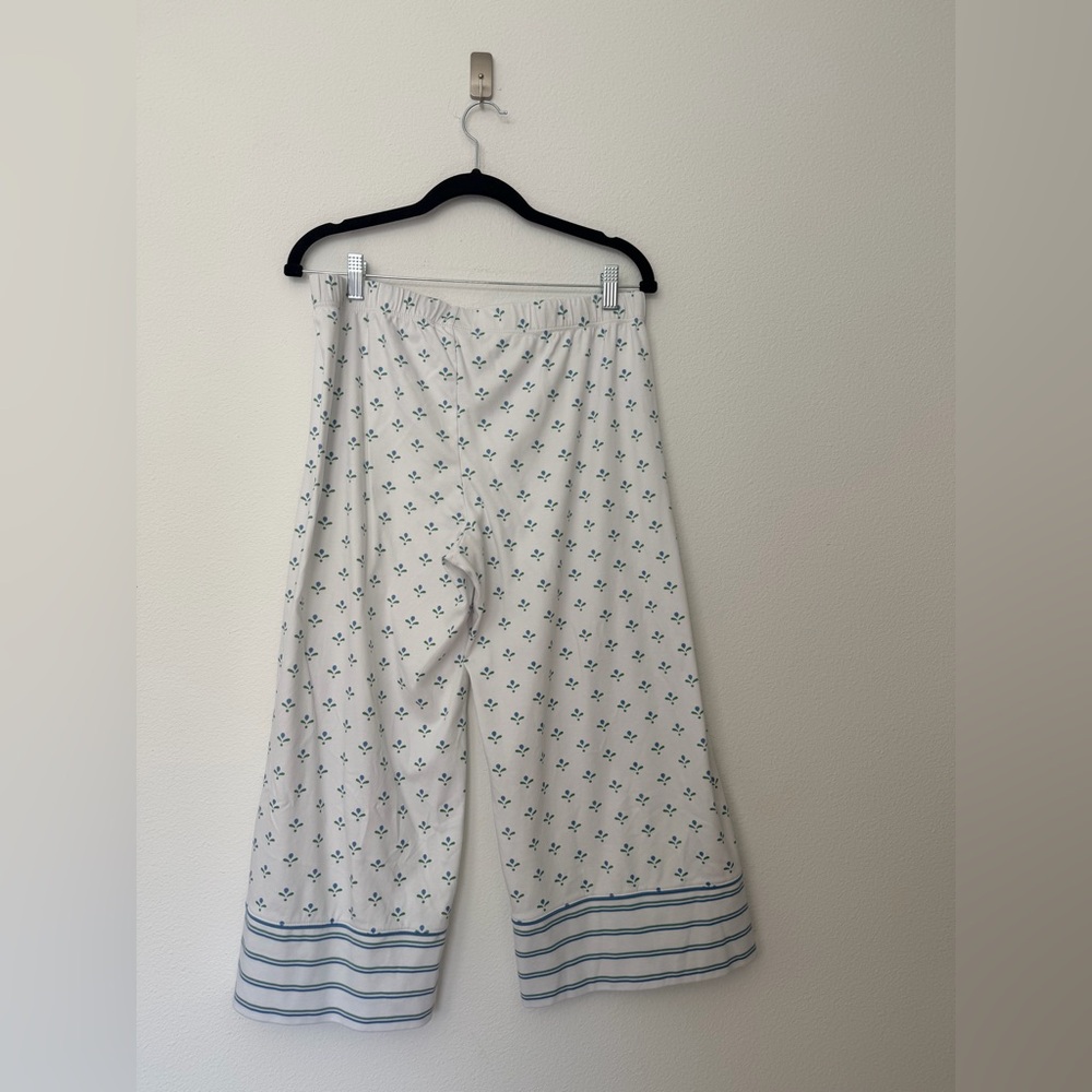 Lake | Pima Crew Wide Leg Pajama Set in Serene Blue Multi Blossom Large - Picture 6 of 10